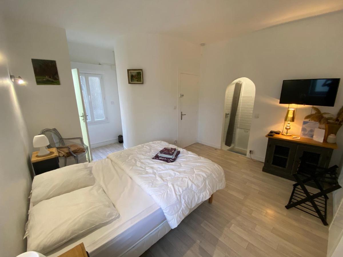 Chambre & Salle De Bain Privee - Lv 33 Argenton Sur Creuse 외부 사진